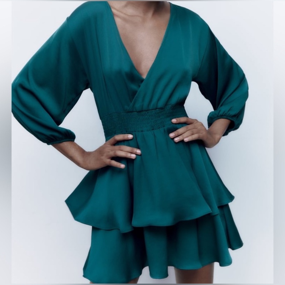 Zara mini dress size small